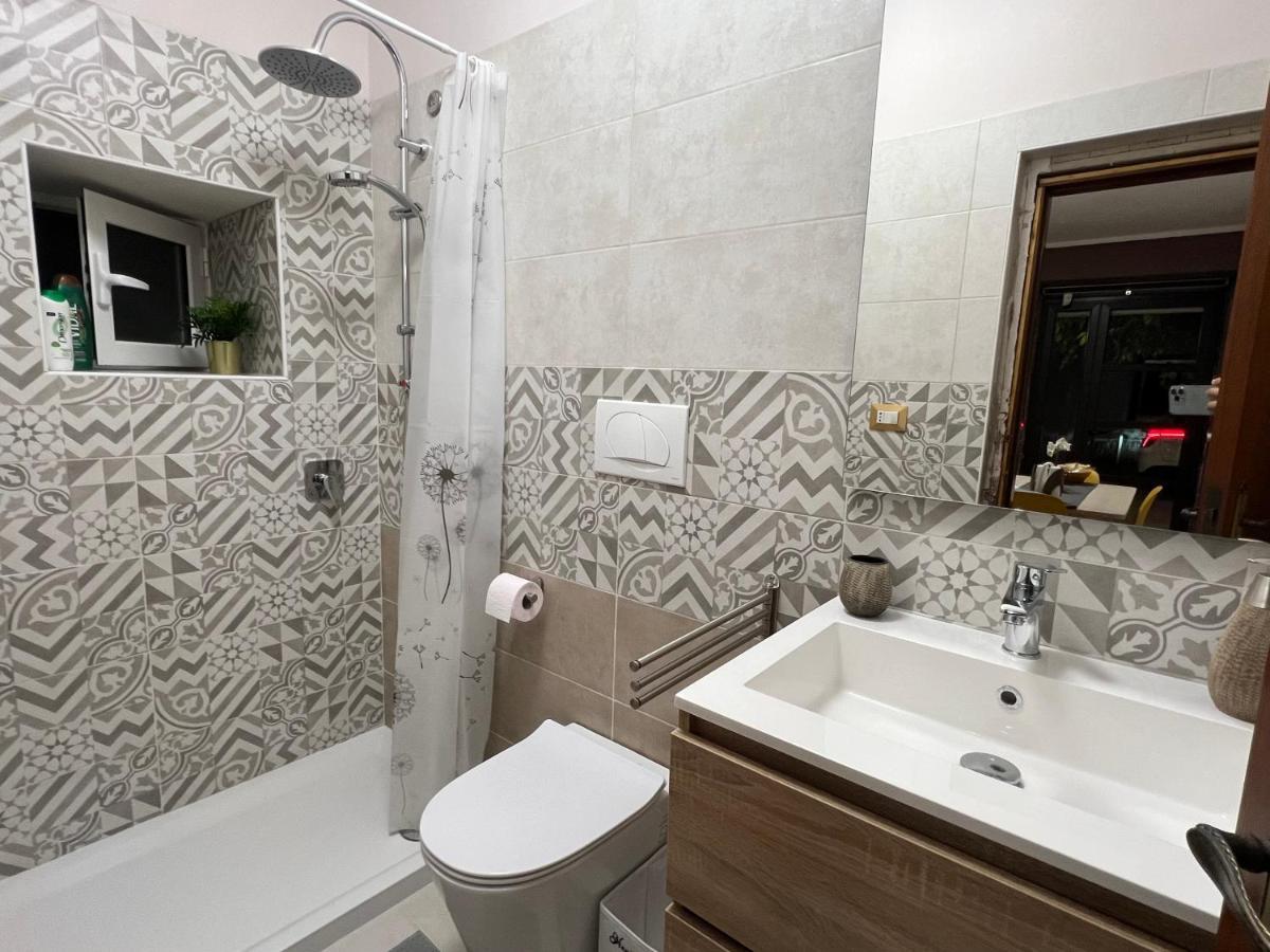 Casa Di Mirto Bed & Breakfast Chiaramonte Gulfi Bagian luar foto