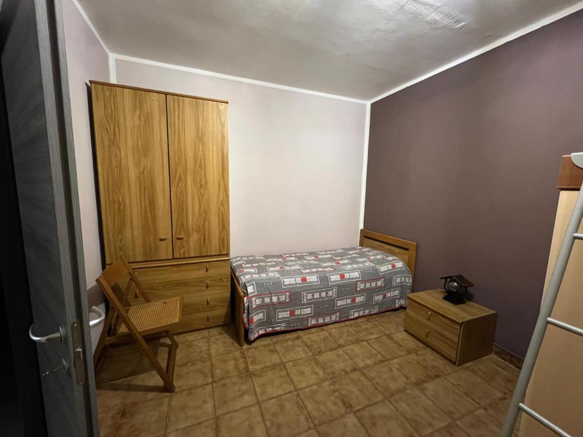 Casa Di Mirto Bed & Breakfast Chiaramonte Gulfi Bagian luar foto